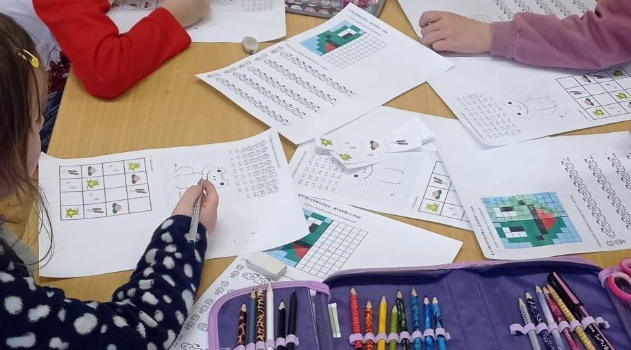 Žabí centra aktivit v první třídě v Machníně