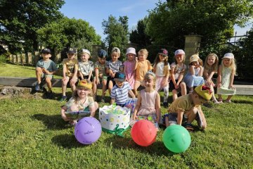 Oslava narozenin - Michalka, Davídek, Štěpánek M. a Žofinka