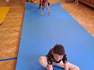 nový gymnastický koberec